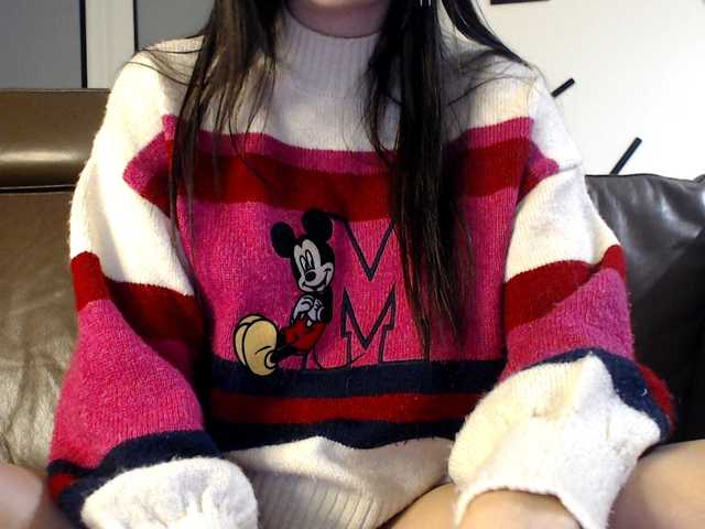 Емитувани слики од екранот Sweet-Dasha