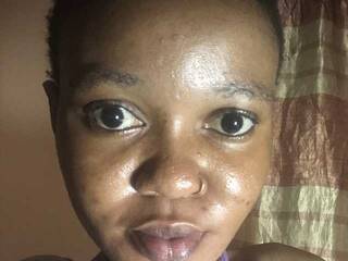 Еротски видео разговор Sweet-Iddah