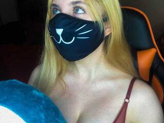 Еротски видео разговор Sweet-Loli