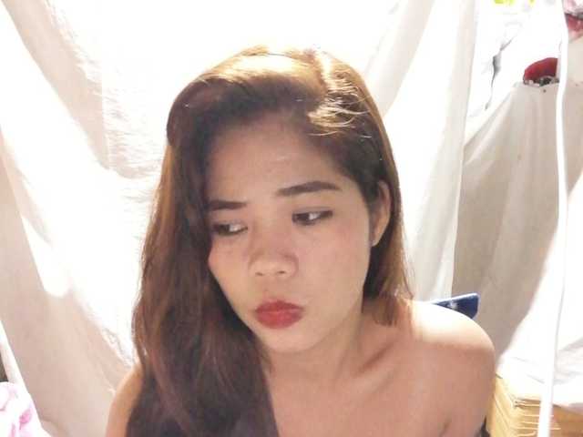 Емитувани слики од екранот Sweet-things