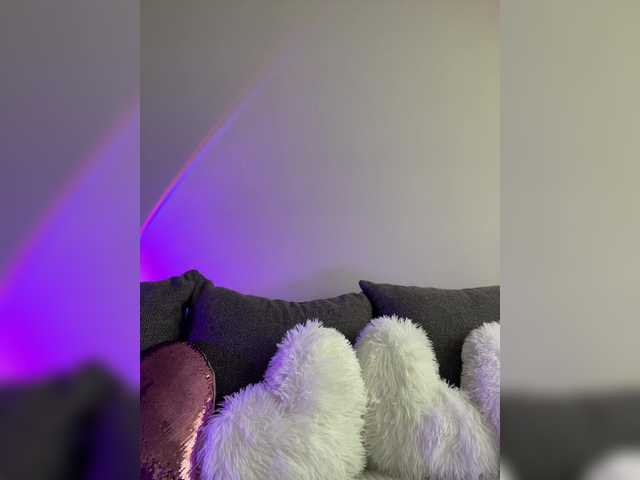 Емитувани слики од екранот BarbieXs