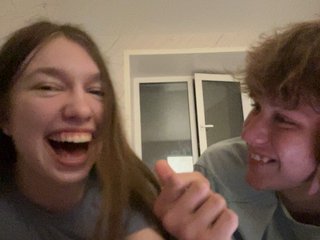 Еротски видео разговор sweetcouple78