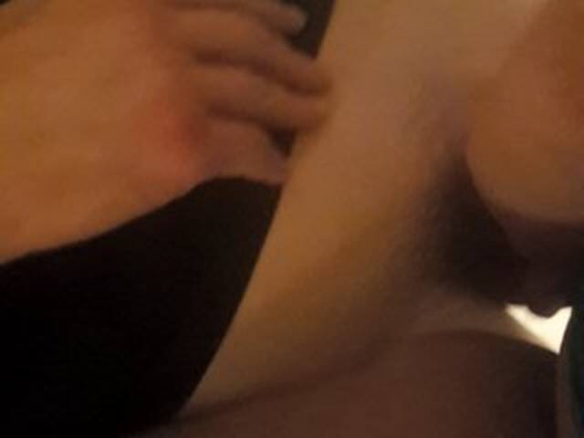 Емитувани слики од екранот sweetkitty18