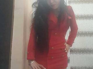 Еротски видео разговор SweetMikyforyou