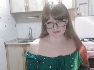 Еротски видео разговор L-e-l-i-k