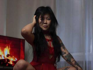 Еротски видео разговор SweetyLaura