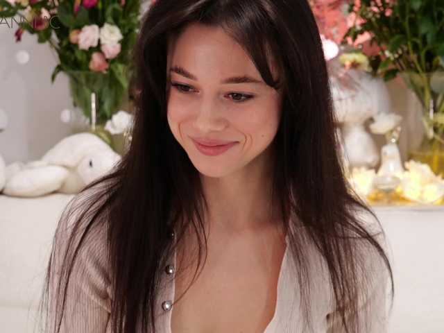 Емитувани слики од екранот Taanni