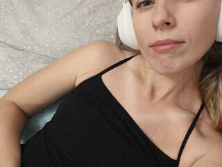 Еротски видео разговор Taiga-vvolna