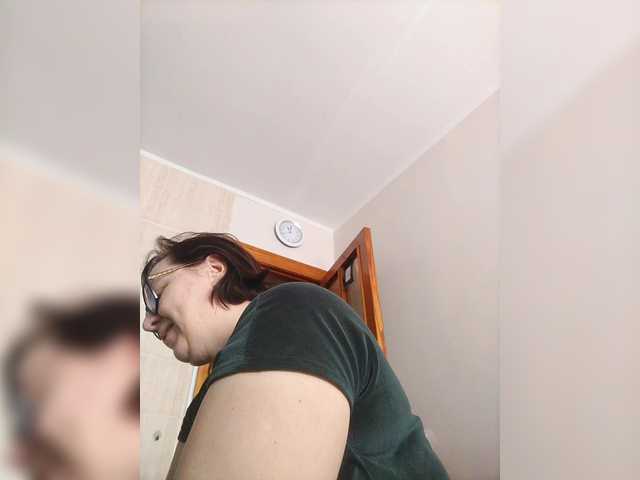 Емитувани слики од екранот Tatiyanochka