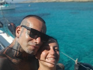 Еротски видео разговор TattooedCouple