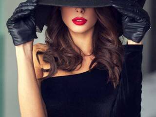 Еротски видео разговор TattyAnal