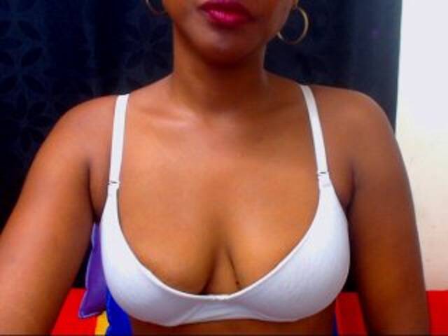 Емитувани слики од екранот taty2hott