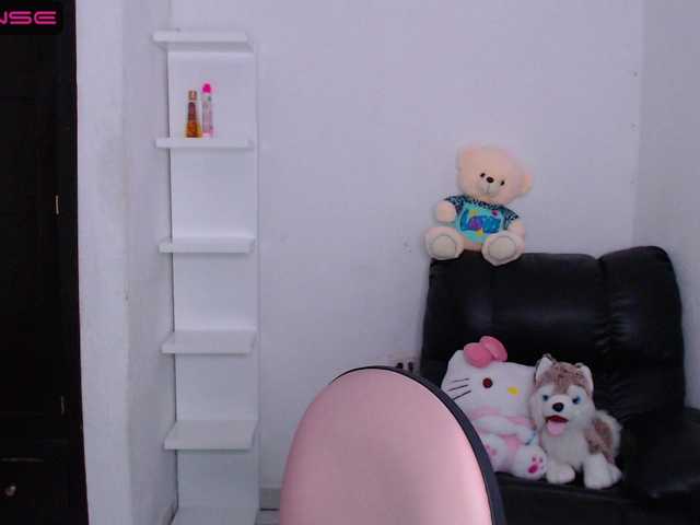 Емитувани слики од екранот taylor-smith