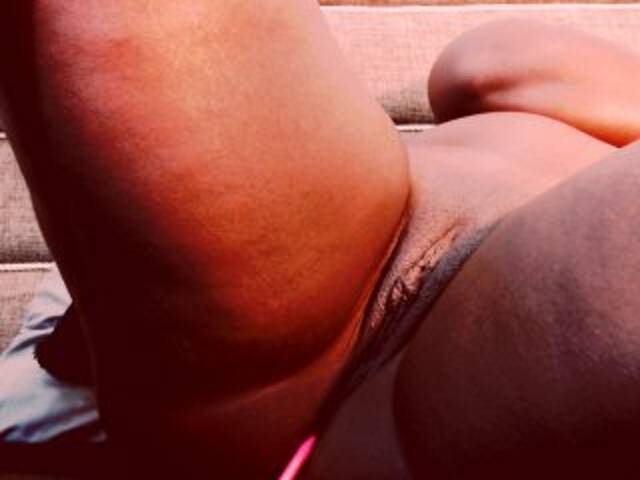 Емитувани слики од екранот TaylorEbony