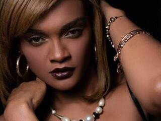 Еротски видео разговор TayraCampbell