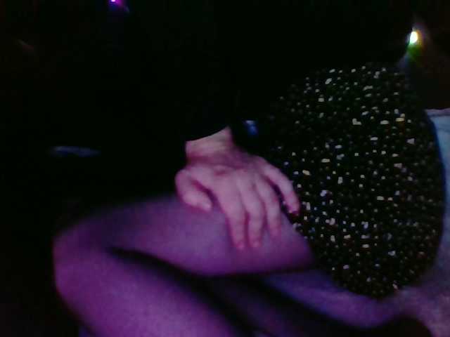 Емитувани слики од екранот tenderpussy