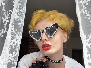 Еротски видео разговор ThaliaWhisper