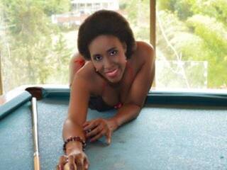 Еротски видео разговор THEACHMATURE