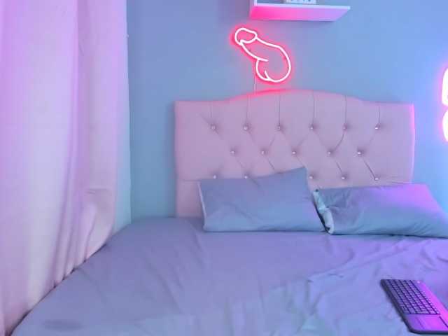 Емитувани слики од екранот thegannets