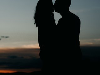 Еротски видео разговор ThoseofTenseSex