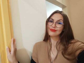 Еротски видео разговор TiaLove