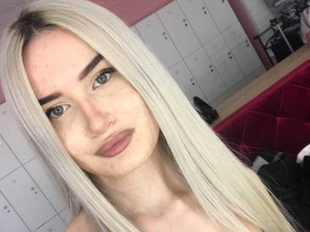 Фотографија на профилот Tina-Shy