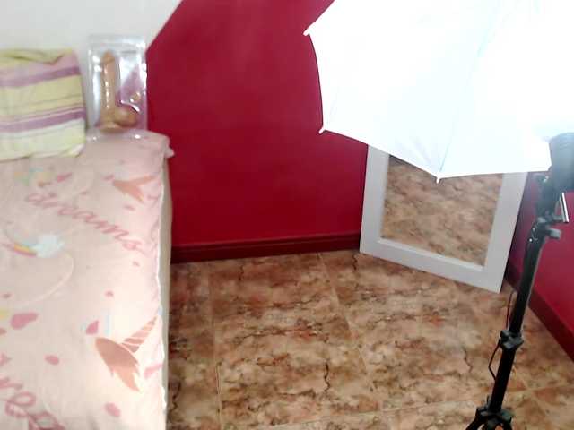 Емитувани слики од екранот tinabrowm