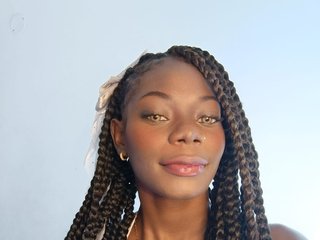 Еротски видео разговор tiny-sexy-ebony