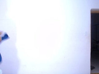 Еротски видео разговор tiny-veronica