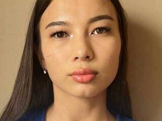 Еротски видео разговор TinyAlove