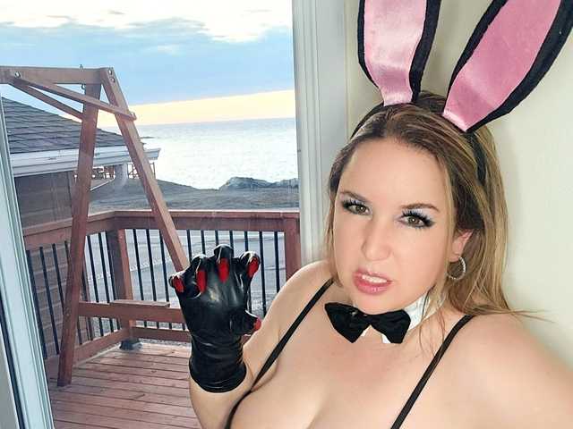Фотографија на профилот titanic-tits