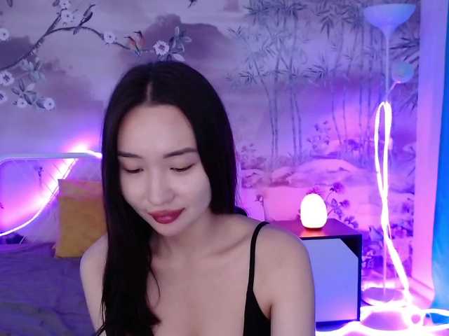 Фотографии TomikoMilo Have you ever tried royal blowjob or ever hear about this ? Ask me ! My fav vibe level 5,10,20,30,40,50, 66 it goes me crazy #asian #mistress #skinny #squirt #stockings