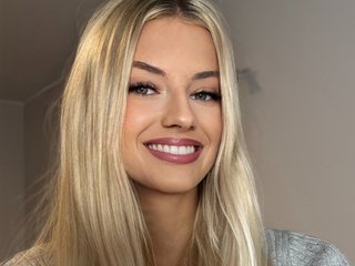 Еротски видео разговор TracySexynes