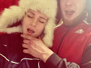 Еротски видео разговор Travelhub