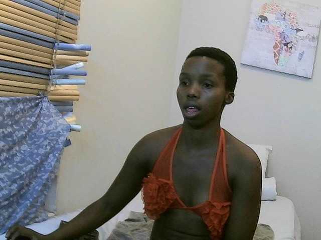 Емитувани слики од екранот Tricksta741