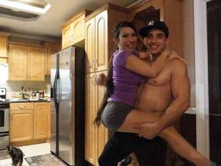 Еротски видео разговор TwoLoveBirds