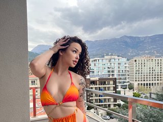 Еротски видео разговор urdollbella