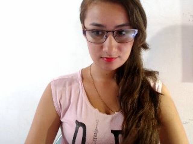 Емитувани слики од екранот vaalentiinaa