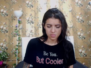 Емитувани слики од екранот VALENROSSE80