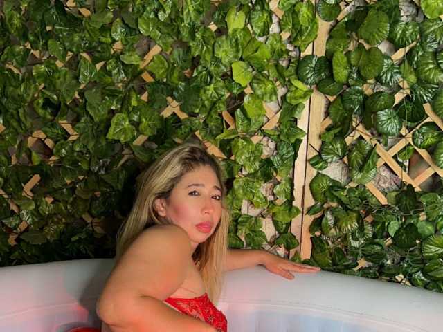 Фотографија на профилот Valentina-mature