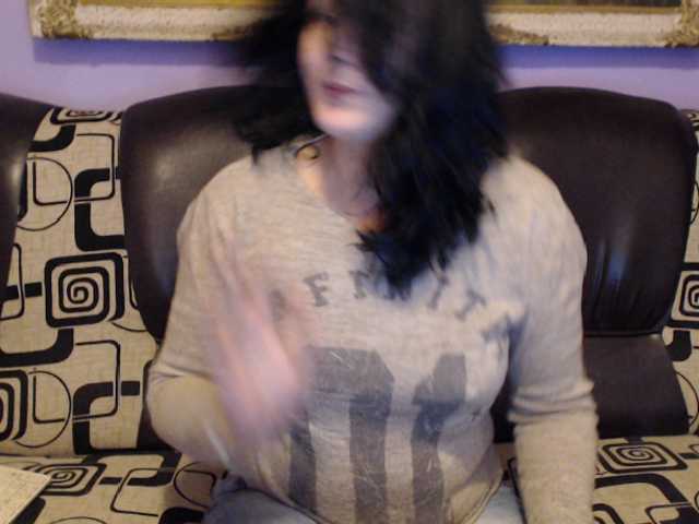 Фотографии valentina4sex naked 200 tip gooo "crazy squirt 1000 tipp I don't have panties tip outside I can't scream