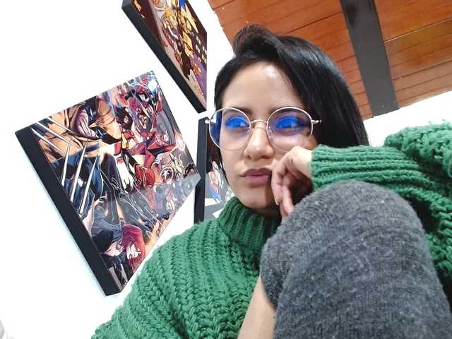 Емитувани слики од екранот Valentinloli