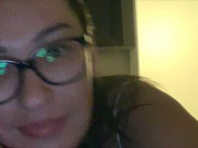 Емитувани слики од екранот valerylove