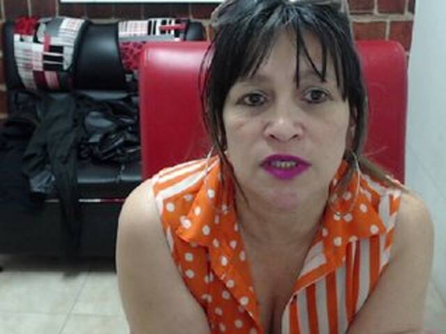 Емитувани слики од екранот valezchka