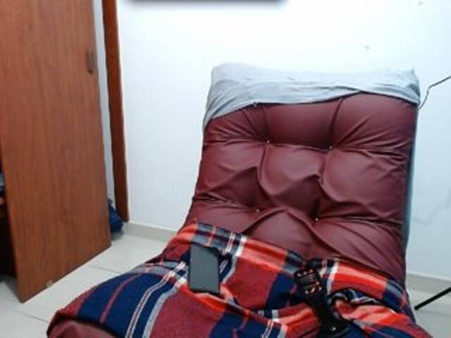 Емитувани слики од екранот valezchka