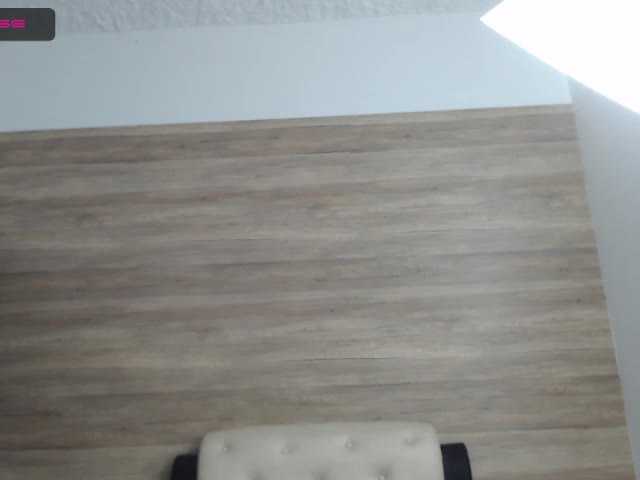 Емитувани слики од екранот vane-lips