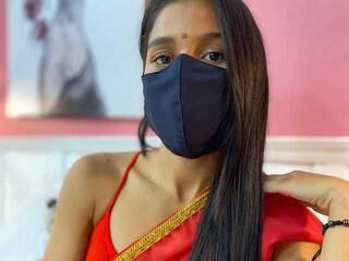 Еротски видео разговор Vanisharohini