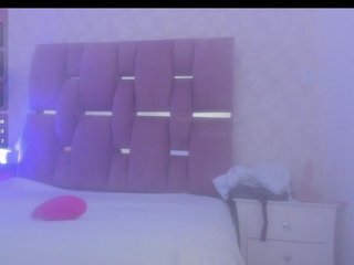 Еротски видео разговор VayoLeen