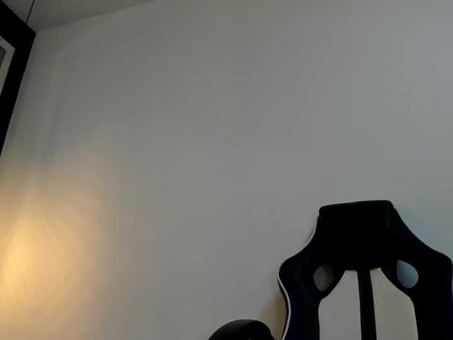 Емитувани слики од екранот VELVETHUNTER-VC