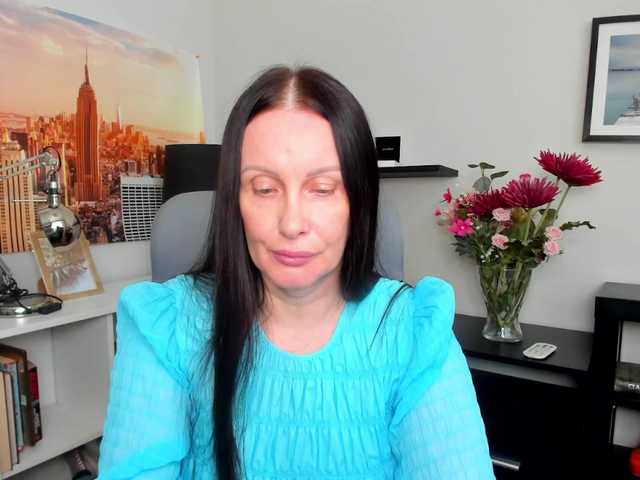 Емитувани слики од екранот velvetJasmine
